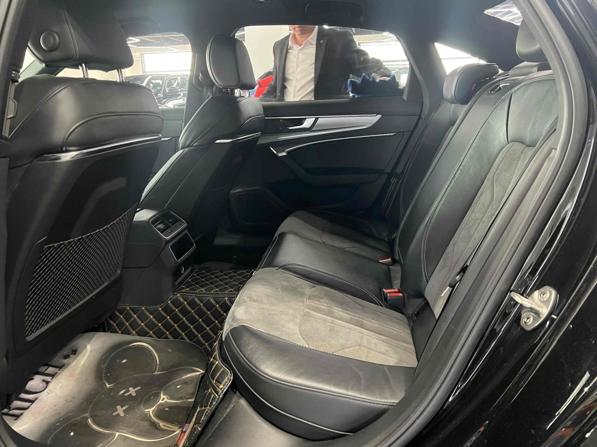奧迪 奧迪A6L  2022款 45 TFSI 臻選動感型圖片