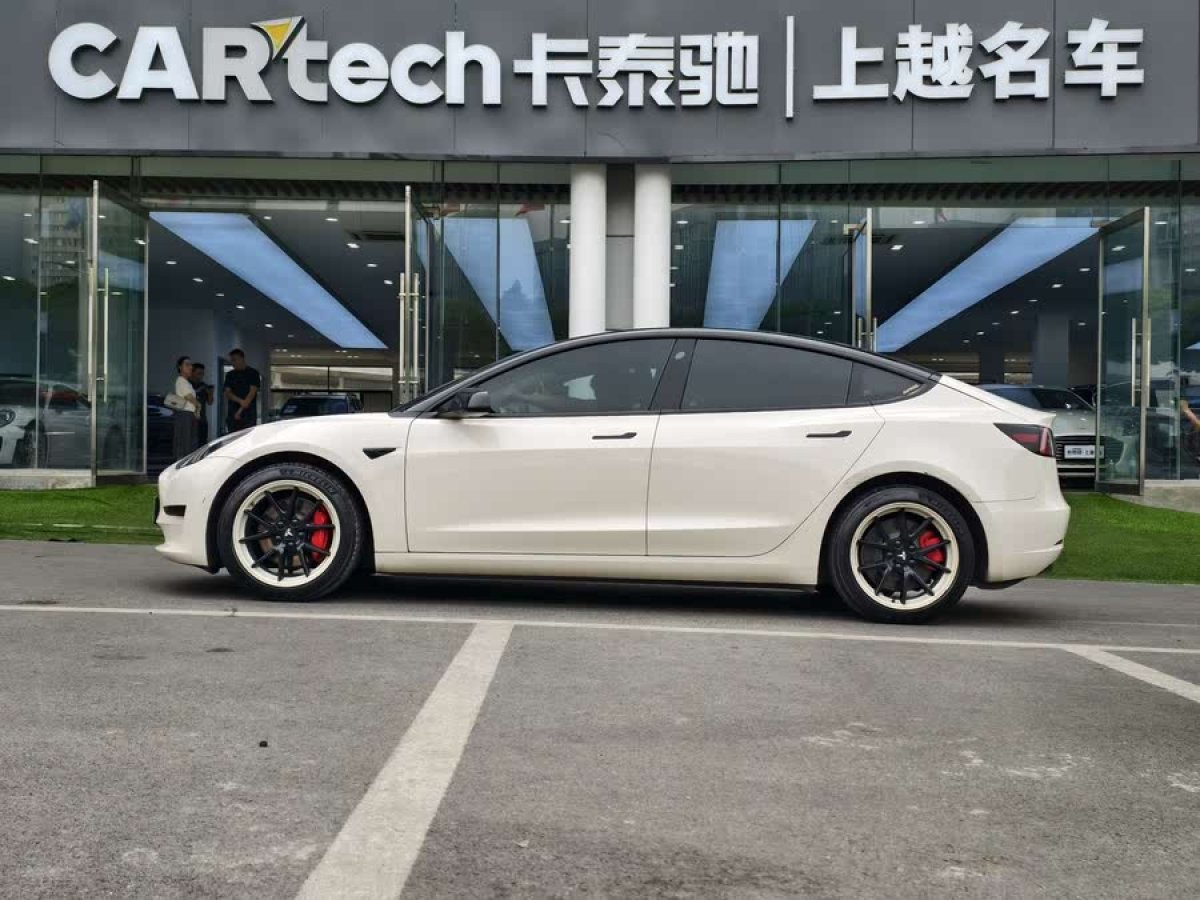 特斯拉 Model 3  2022款 后輪驅動版圖片