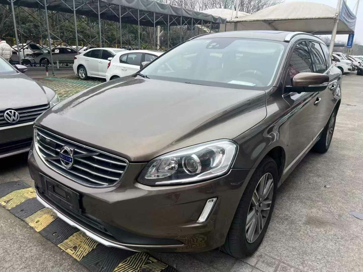 沃爾沃 XC60  2017款 2.0T T5 AWD 個性運(yùn)動版圖片