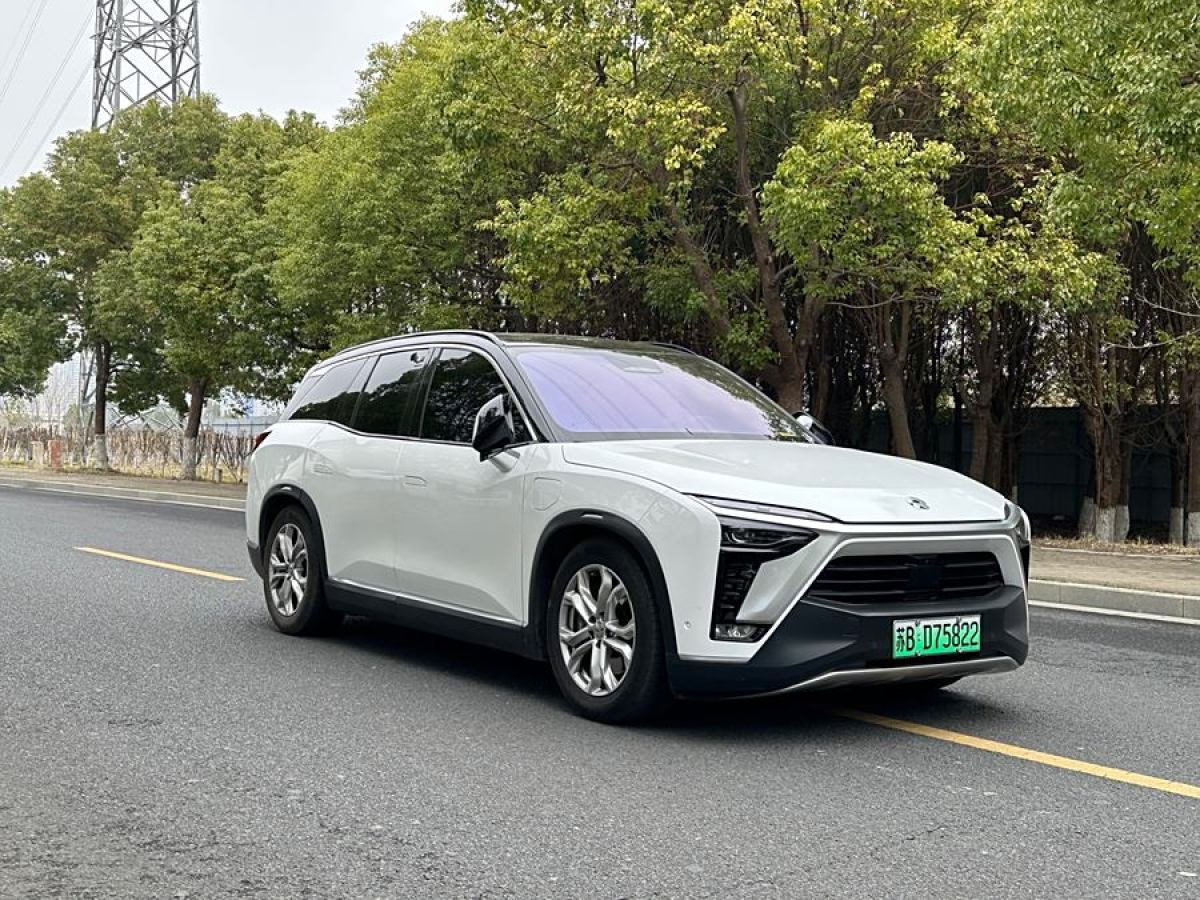 蔚來 ES8  2020款 485KM 基準(zhǔn)版 七座版圖片