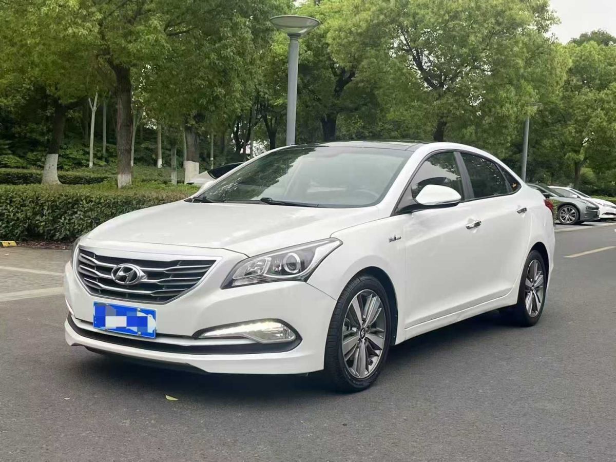 現(xiàn)代 名圖  2016款 1.6T 自動旗艦型TOP圖片