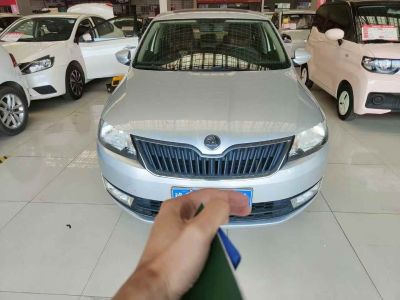 2014年1月 斯柯達(dá) 昕動(dòng) 1.6L 自動(dòng)致享版圖片