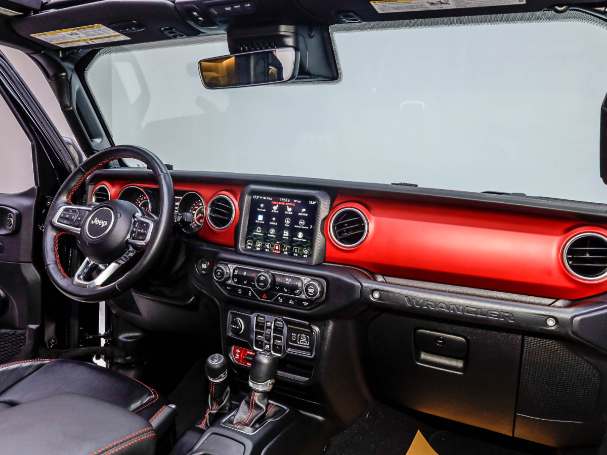 2022年4月Jeep 牧马人 2019款 2.0T 自动 四门 电动敞篷 Rubicon(加版)