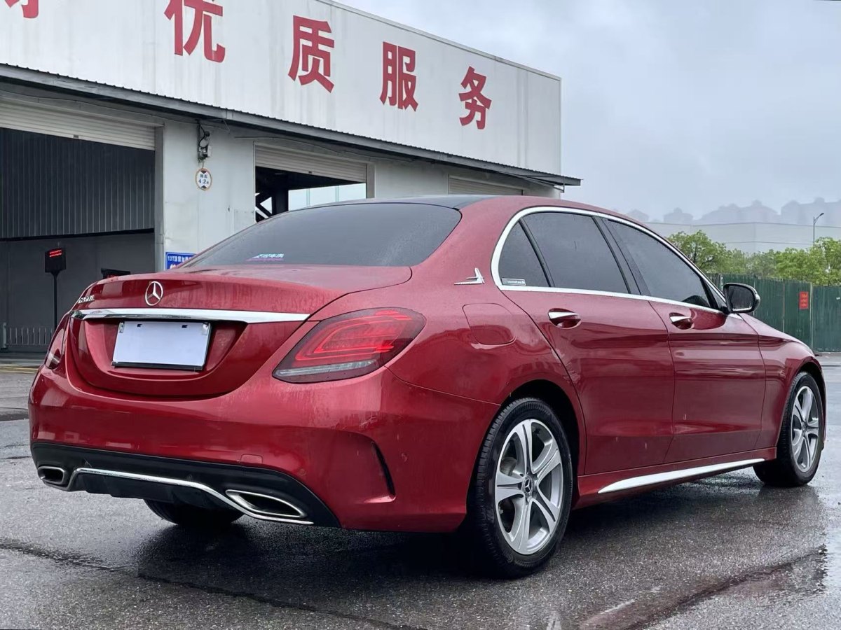 奔馳 奔馳C級(jí)  2019款 改款 C 260 L 運(yùn)動(dòng)版圖片
