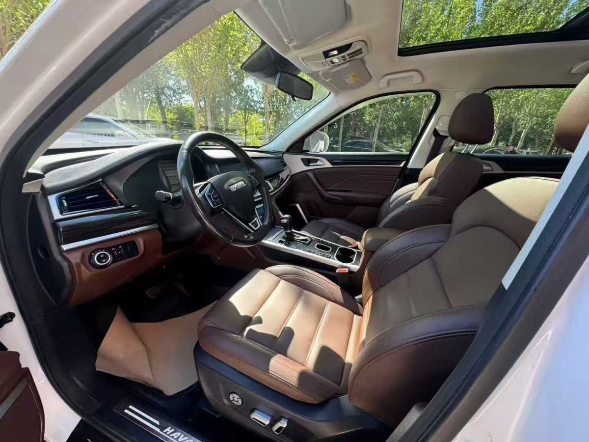 哈弗 H9  2020款 2.0T 汽油四驅(qū)尊貴型 7座圖片