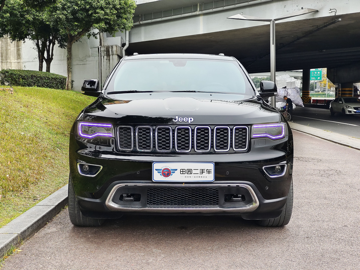 Jeep 大切諾基  2021款 3.0L 80周年紀(jì)念版圖片