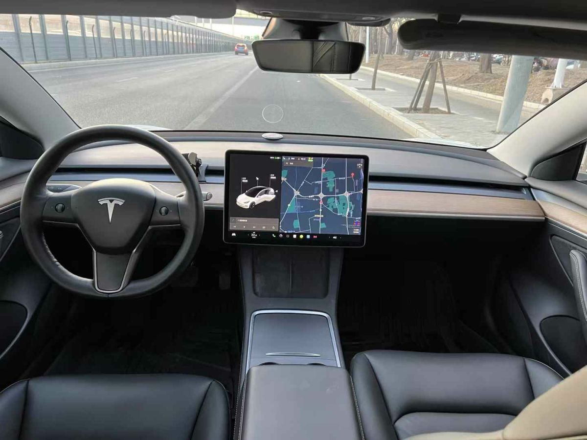 特斯拉 Model S  2021款 Plaid Plus 版圖片