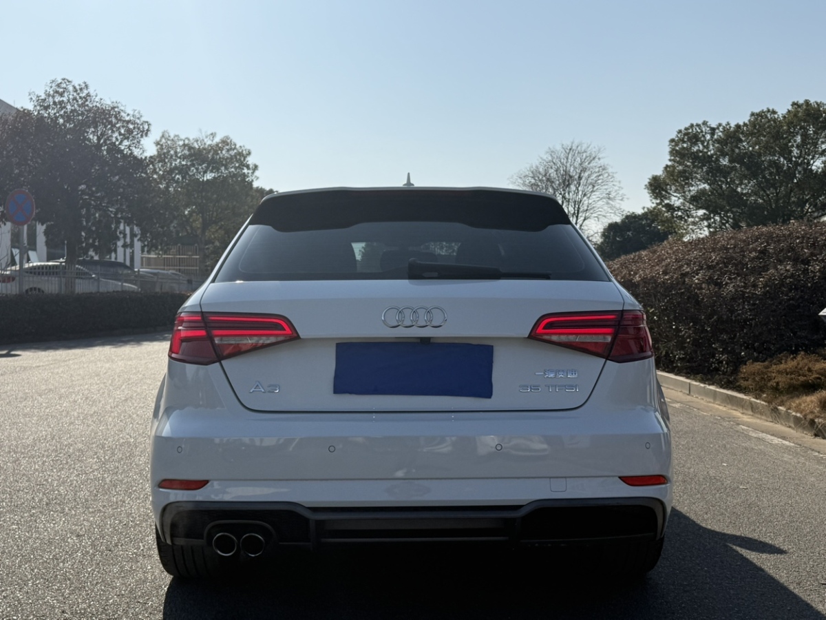 奧迪 奧迪A3  2019款 Sportback 35 TFSI 時(shí)尚型 國(guó)VI圖片