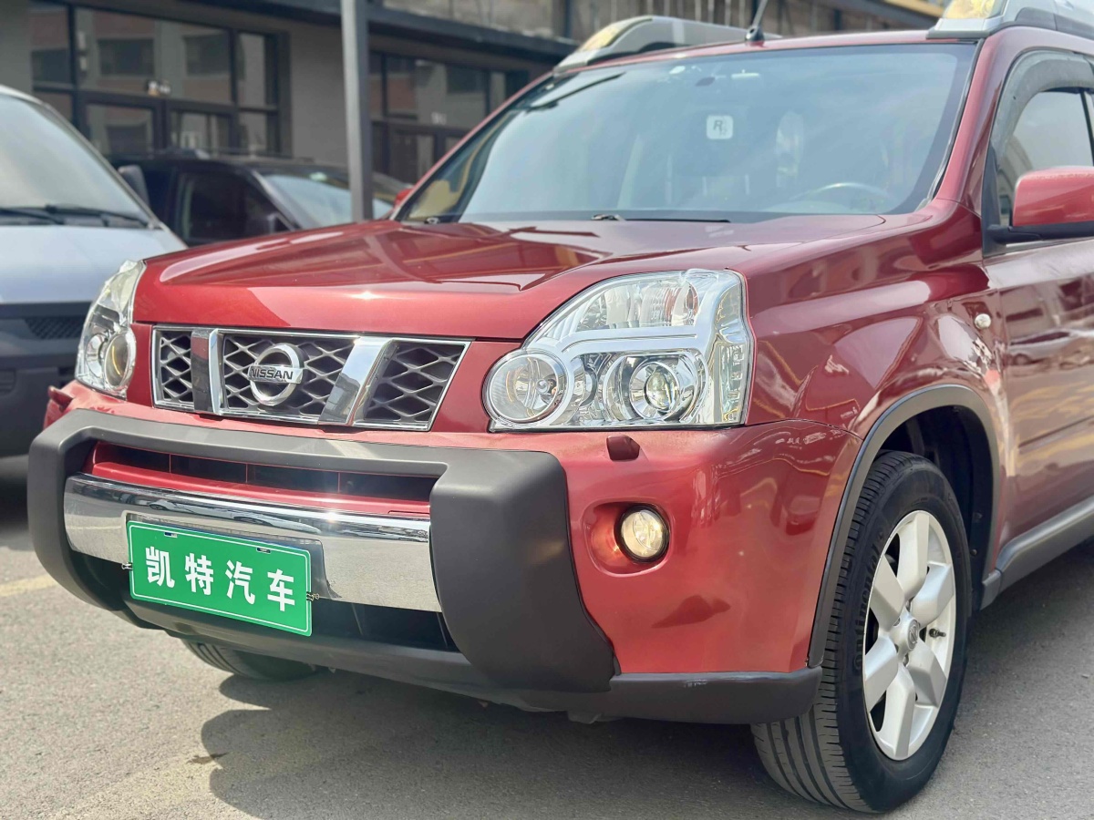 2011年4月日產(chǎn) 奇駿  2010款 2.5L CVT至尊版 4WD