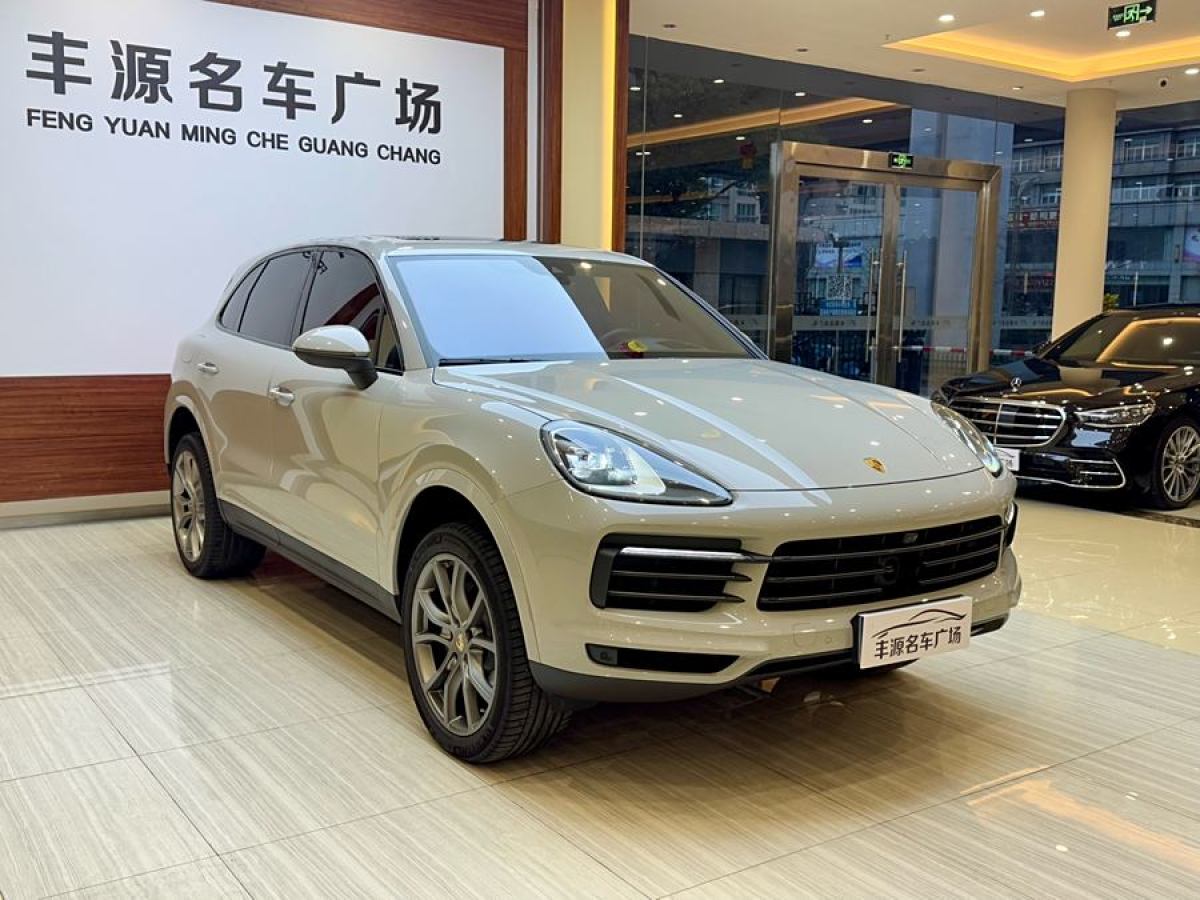 保時(shí)捷 Cayenne  2023款 Cayenne 3.0T 鉑金版圖片