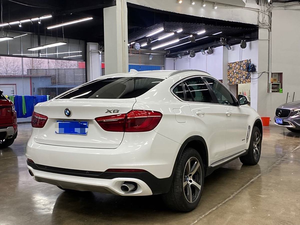 寶馬 寶馬X6  2015款 xDrive35i 豪華型圖片