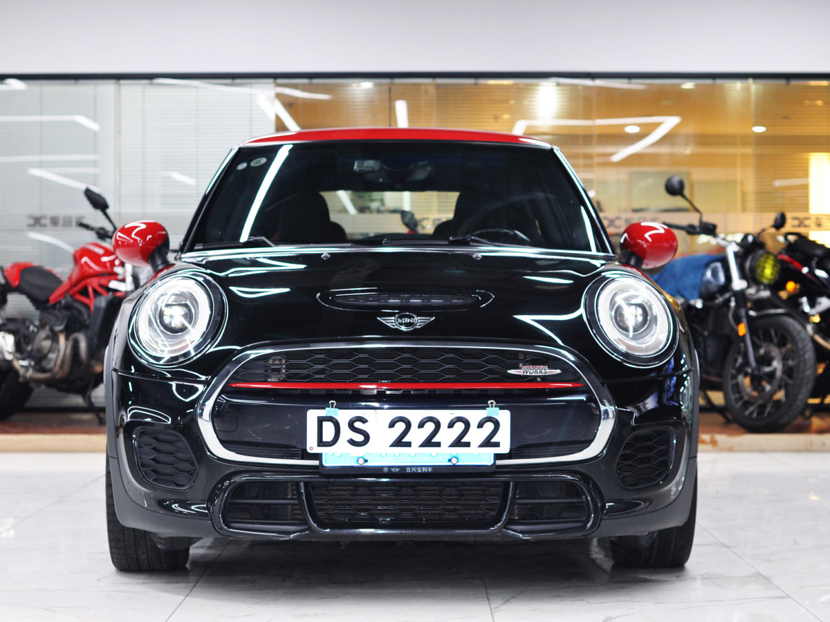 MINI JCW  2016款 2.0T JOHN COOPER WORKS 先锋派图片