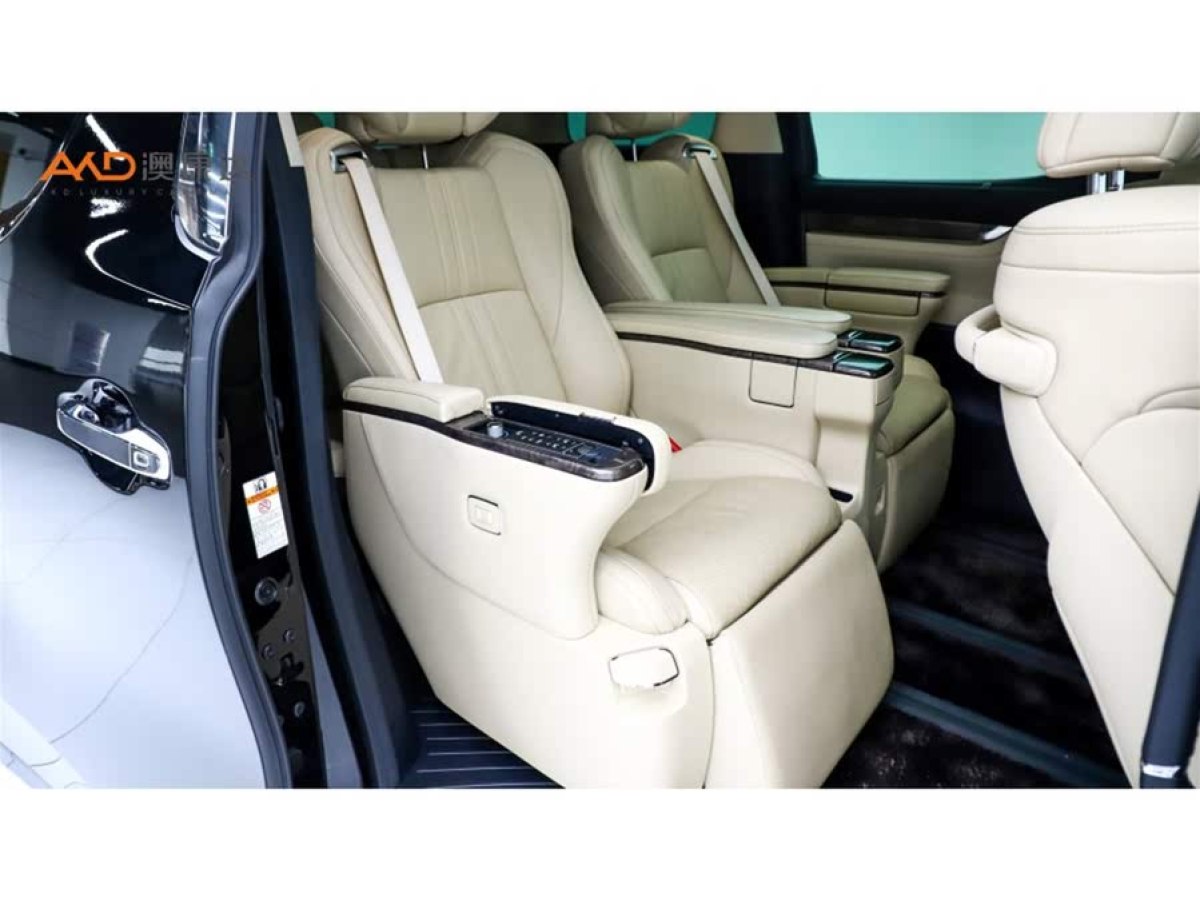 豐田 威爾法  2021款 皇冠 雙擎 2.5L HV尊貴版圖片
