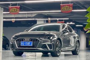 奥迪A4L 奥迪 40 TFSI 时尚动感型