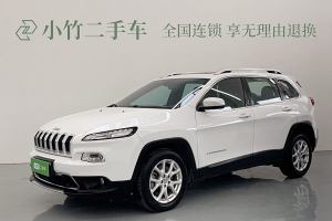 自由光 Jeep 2.0L 優(yōu)越版