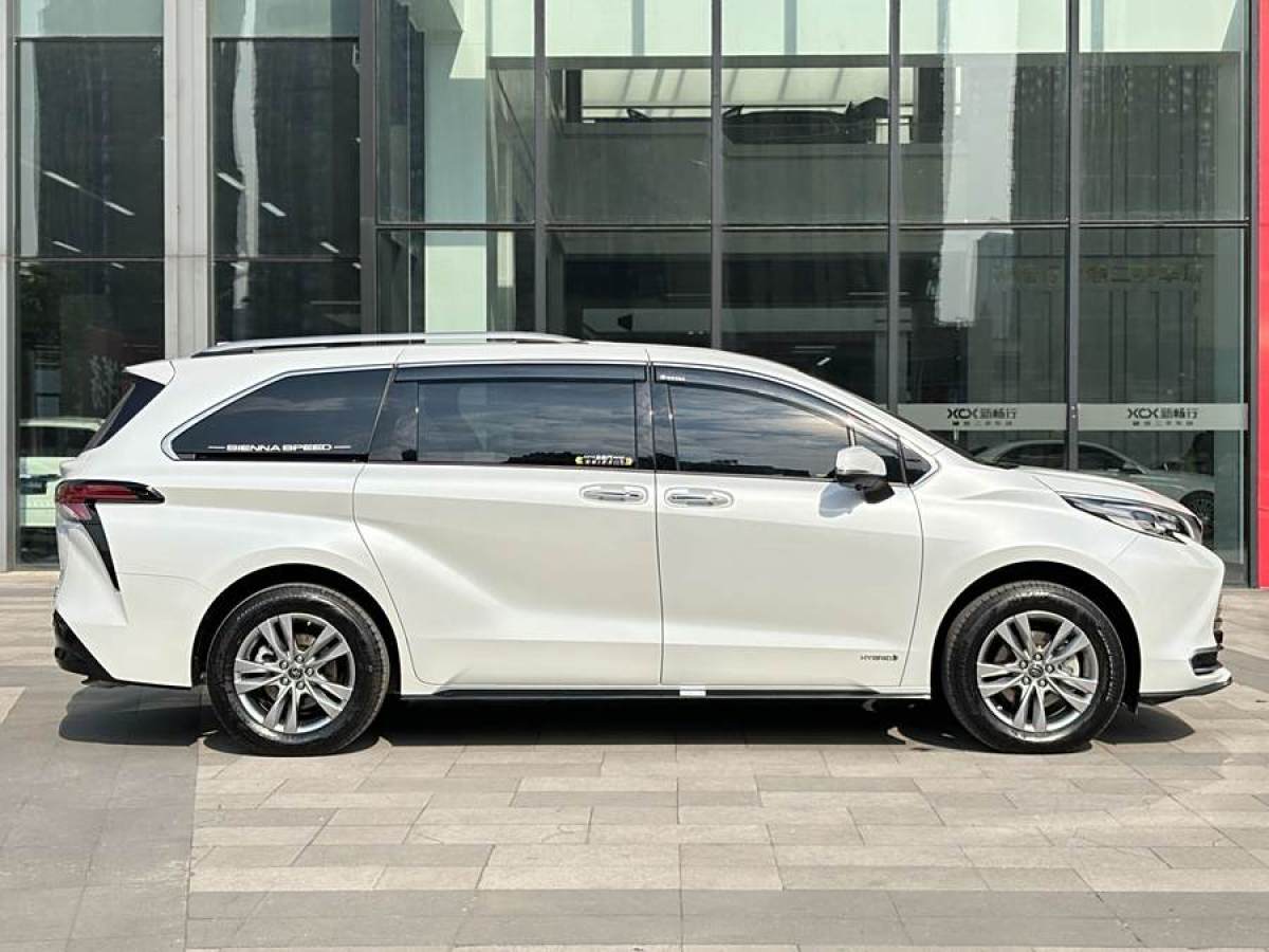 豐田 賽那SIENNA  2023款 2.5L混動 至尊版圖片