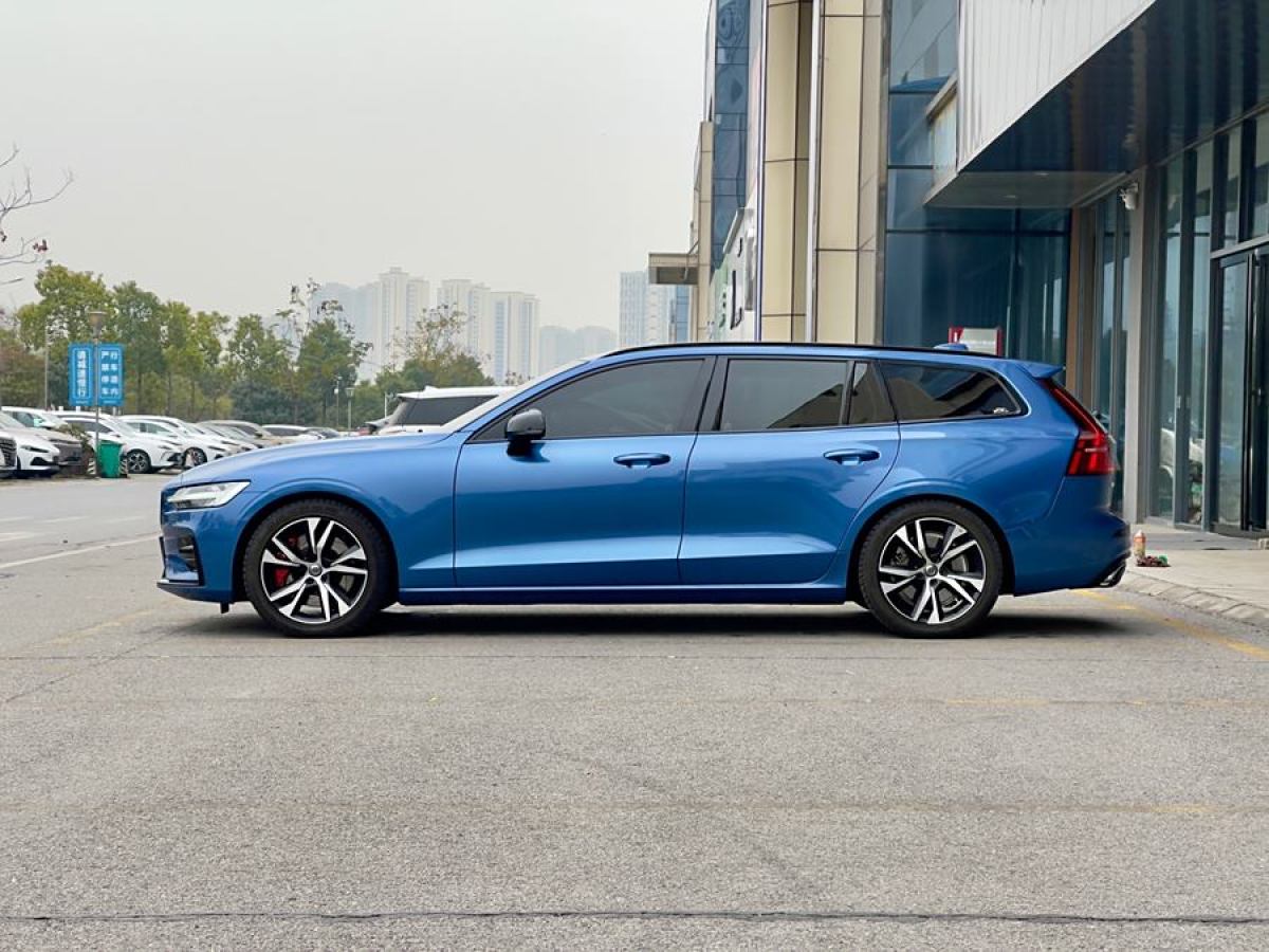 沃爾沃 V60  2021款 B5 智遠運動版圖片