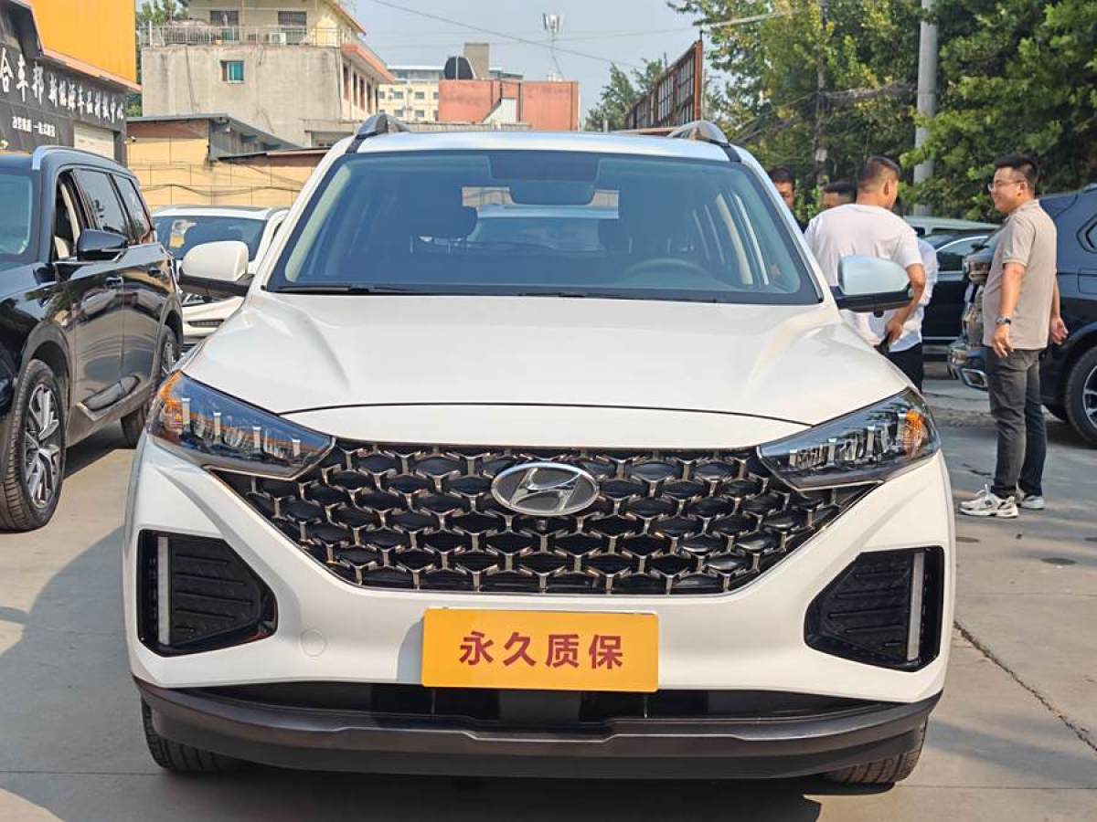 現(xiàn)代 ix35  2021款 2.0L 自動兩驅(qū)領(lǐng)先版GLS圖片