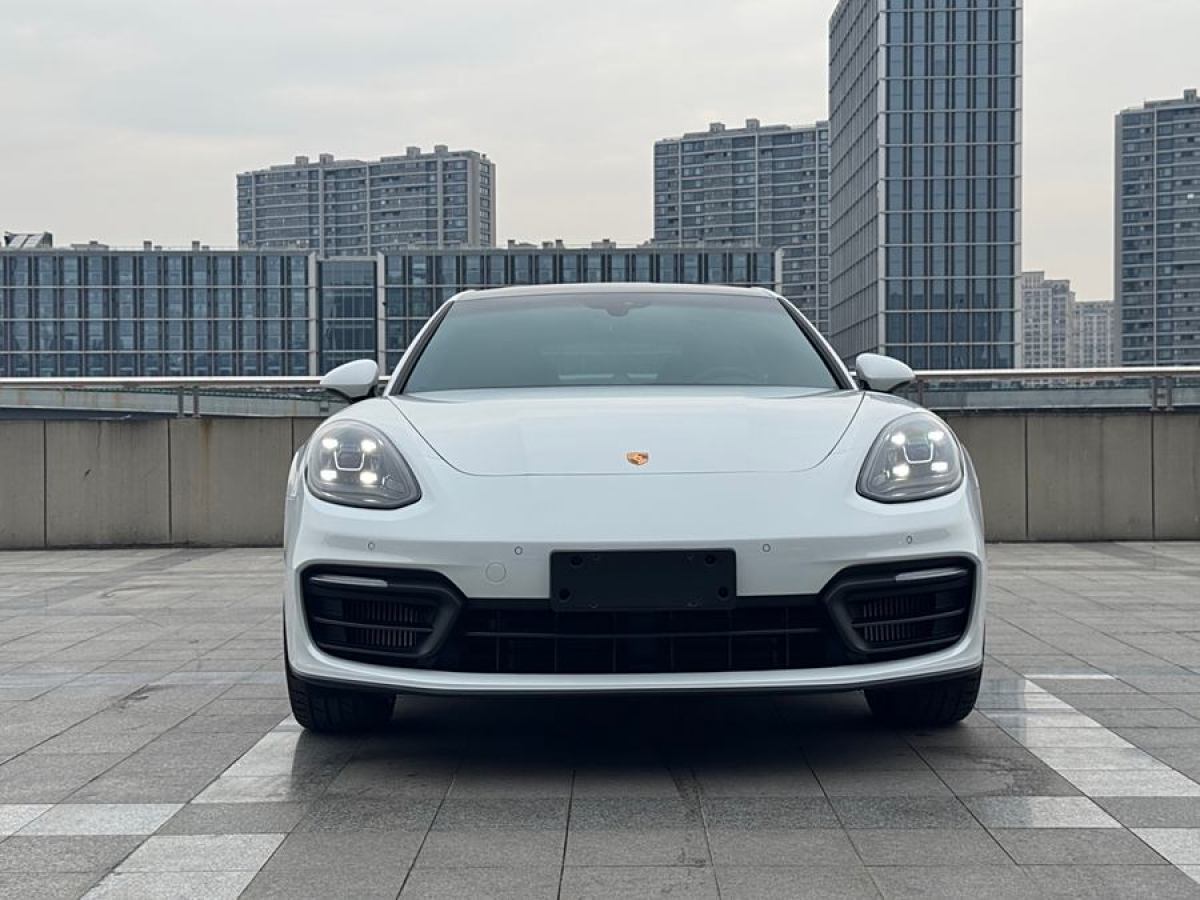 保時(shí)捷 Panamera  2023款 Panamera 行政加長版 2.9T圖片