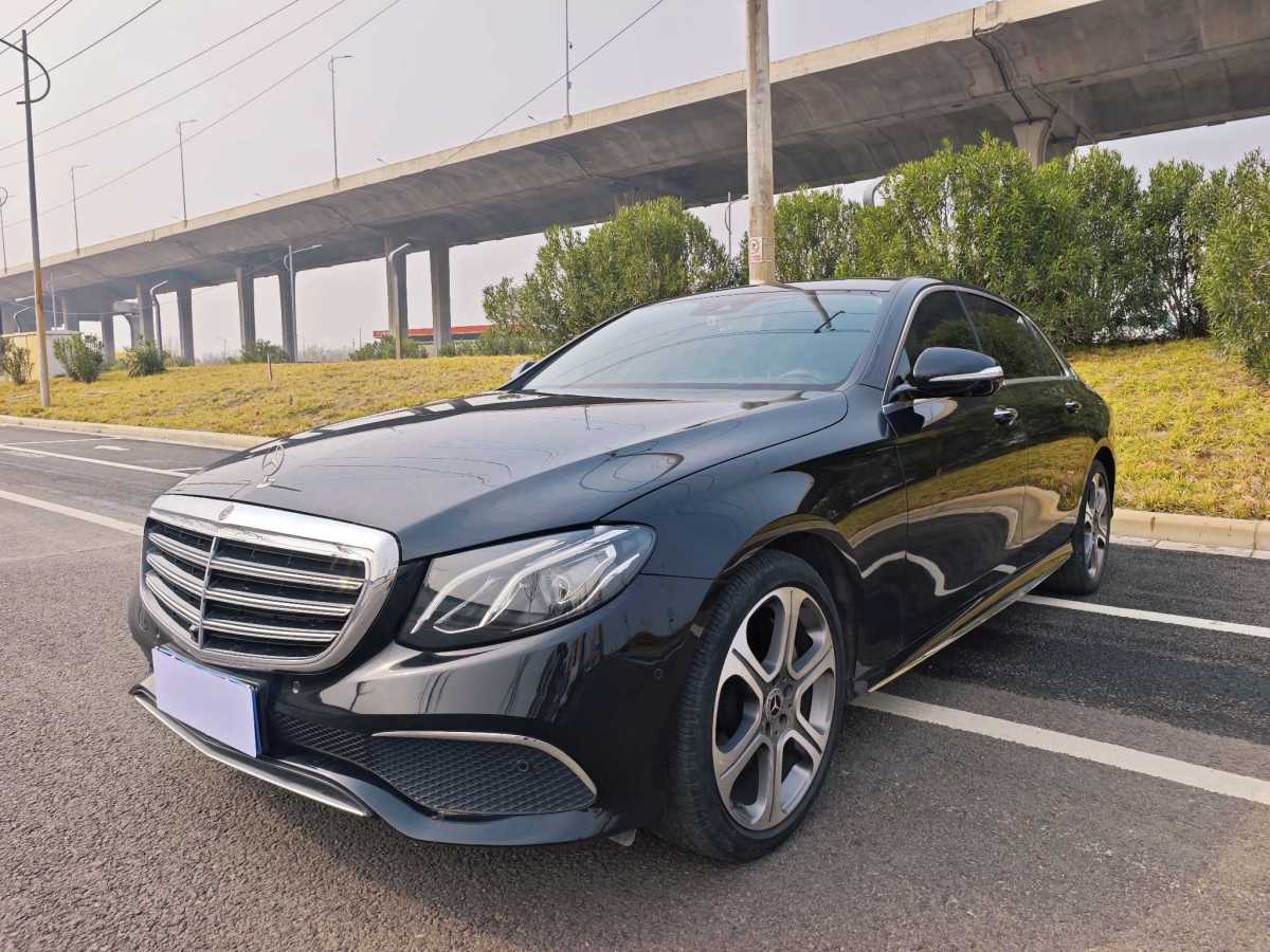 奔馳 奔馳E級  2019款 改款 E 300 L 豪華型圖片