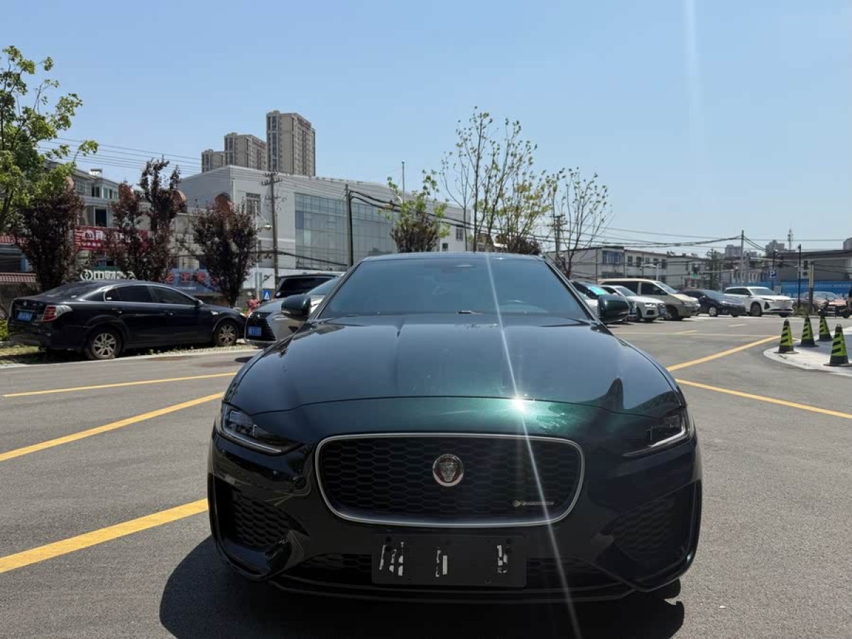 捷豹 XEL  2022款 2.0T 250PS R-DYNAMIC S進(jìn)取運(yùn)動版圖片
