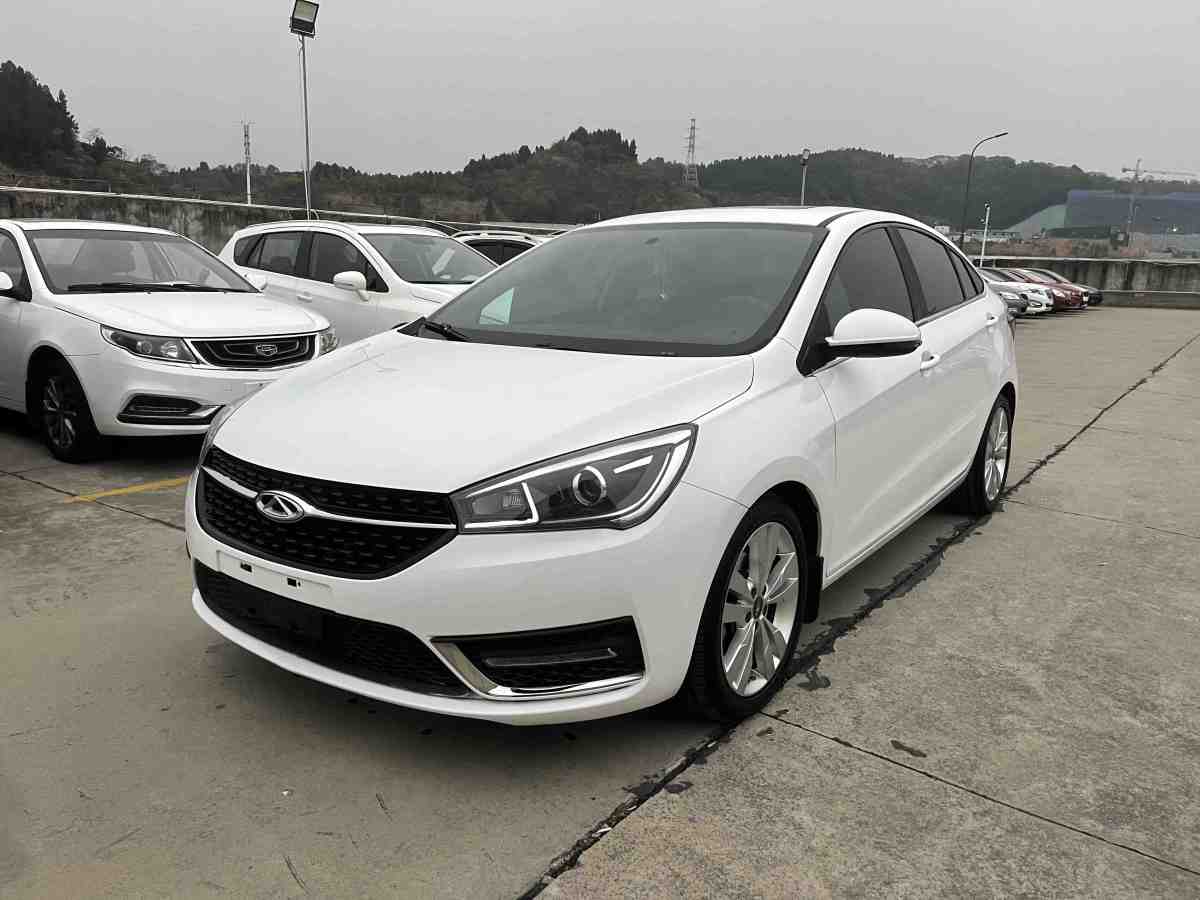 奇瑞 艾瑞澤5  2016款 1.5L CVT領(lǐng)銳版圖片