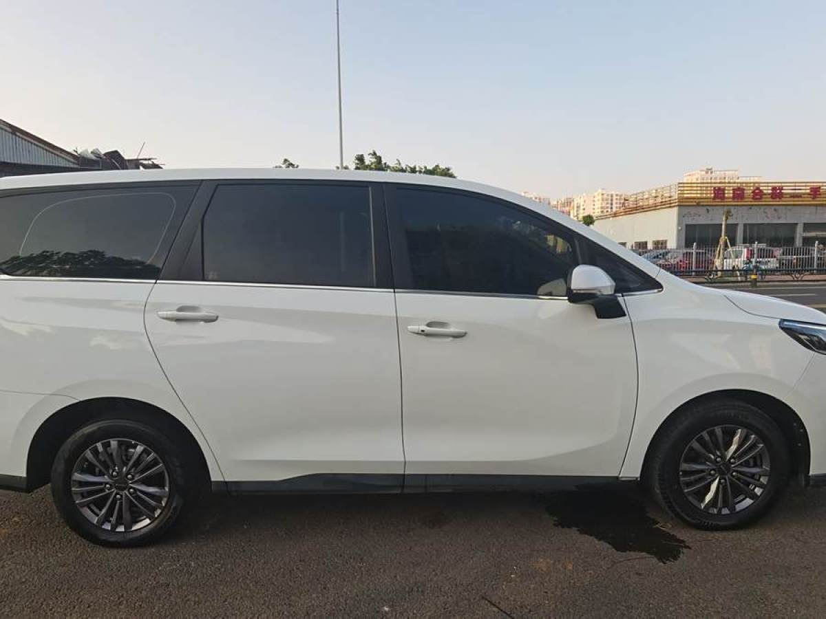 上汽大通 上汽大通MAXUS MIFA 5  2022款 430KM 精英版 七座圖片