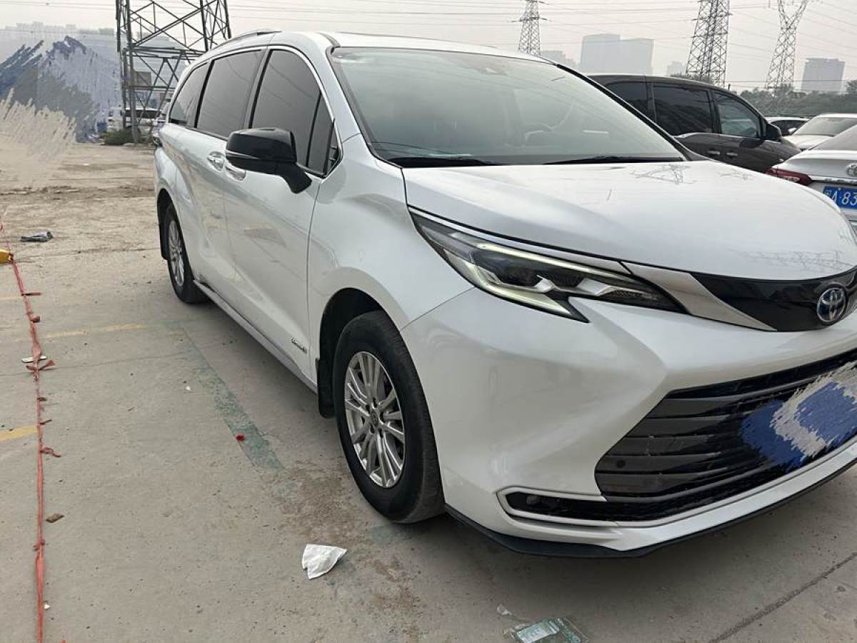 丰田 赛那SIENNA  2021款 2.5L混动 豪华版图片