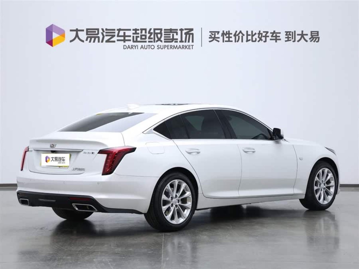 凱迪拉克 CT5  2023款 28T 豪華型（標(biāo)準(zhǔn)版）圖片