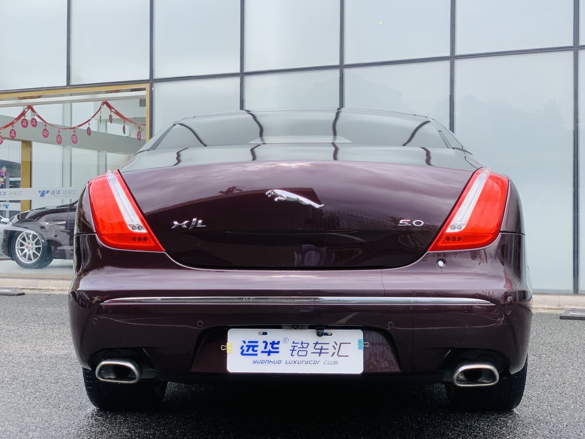 捷豹 XJ  2012款 XJL 3.0 旗艦商務(wù)版圖片