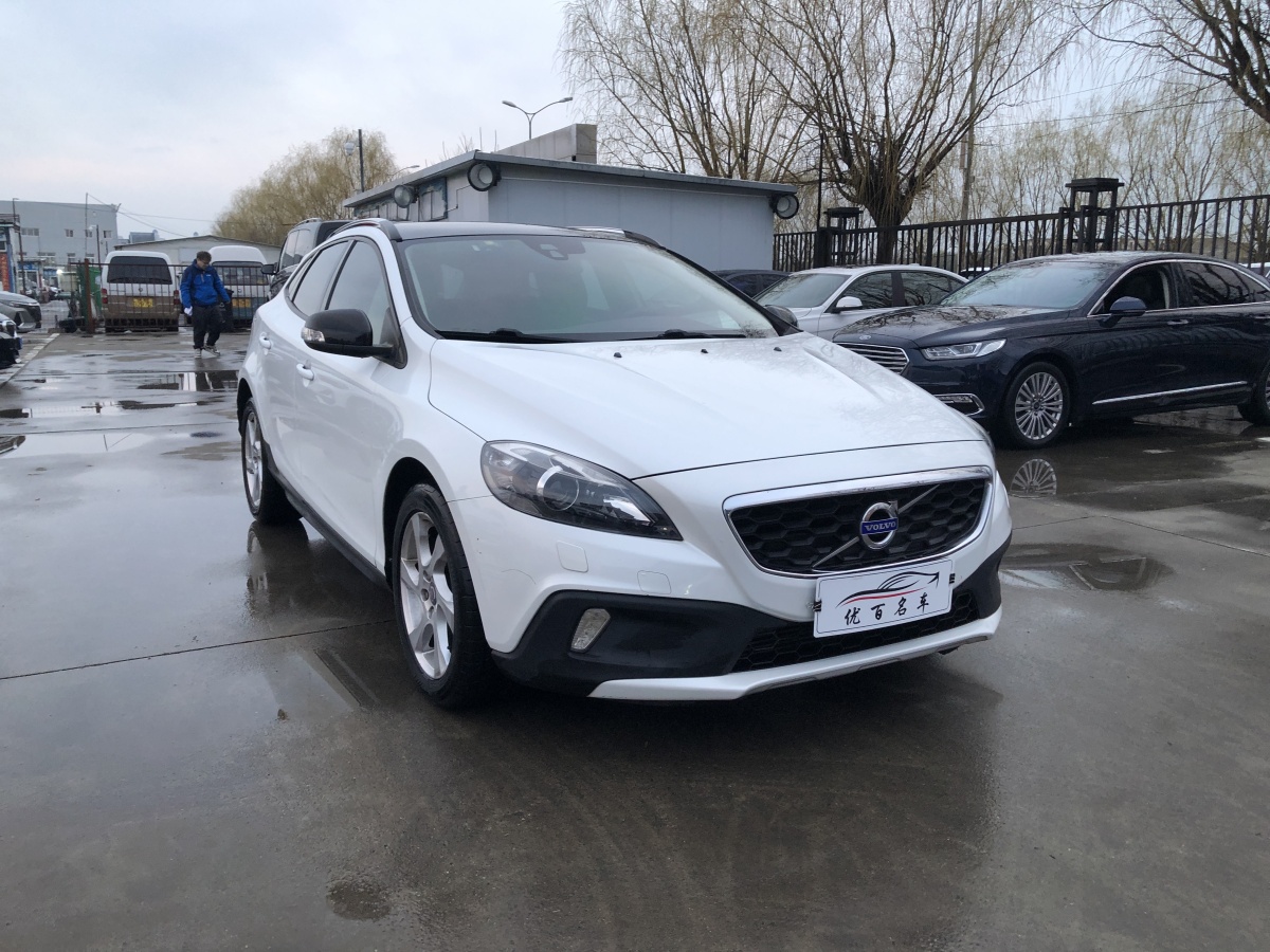 沃爾沃 V40  2014款 Cross Country 2.0T 智逸版圖片