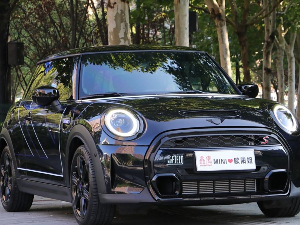 MINI MINI  2023款 2.0T COOPER S 紫夜出逃 特別版圖片