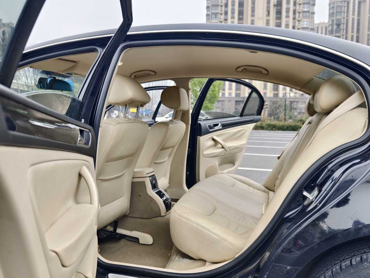 大眾 Passat領馭  2009款 2.0L MFI 自動尊享型圖片