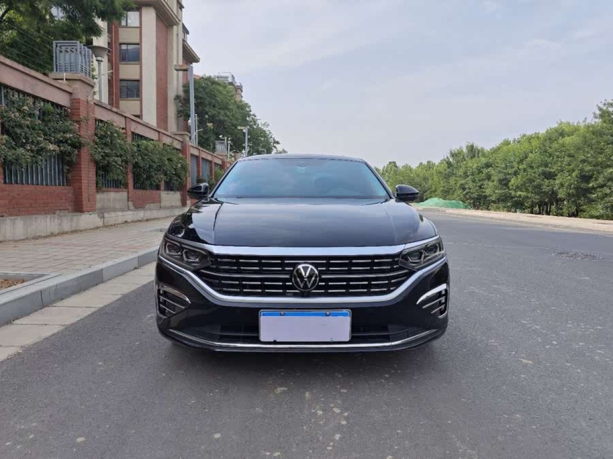 大眾 帕薩特  2023款 改款 330TSI 豪華版圖片