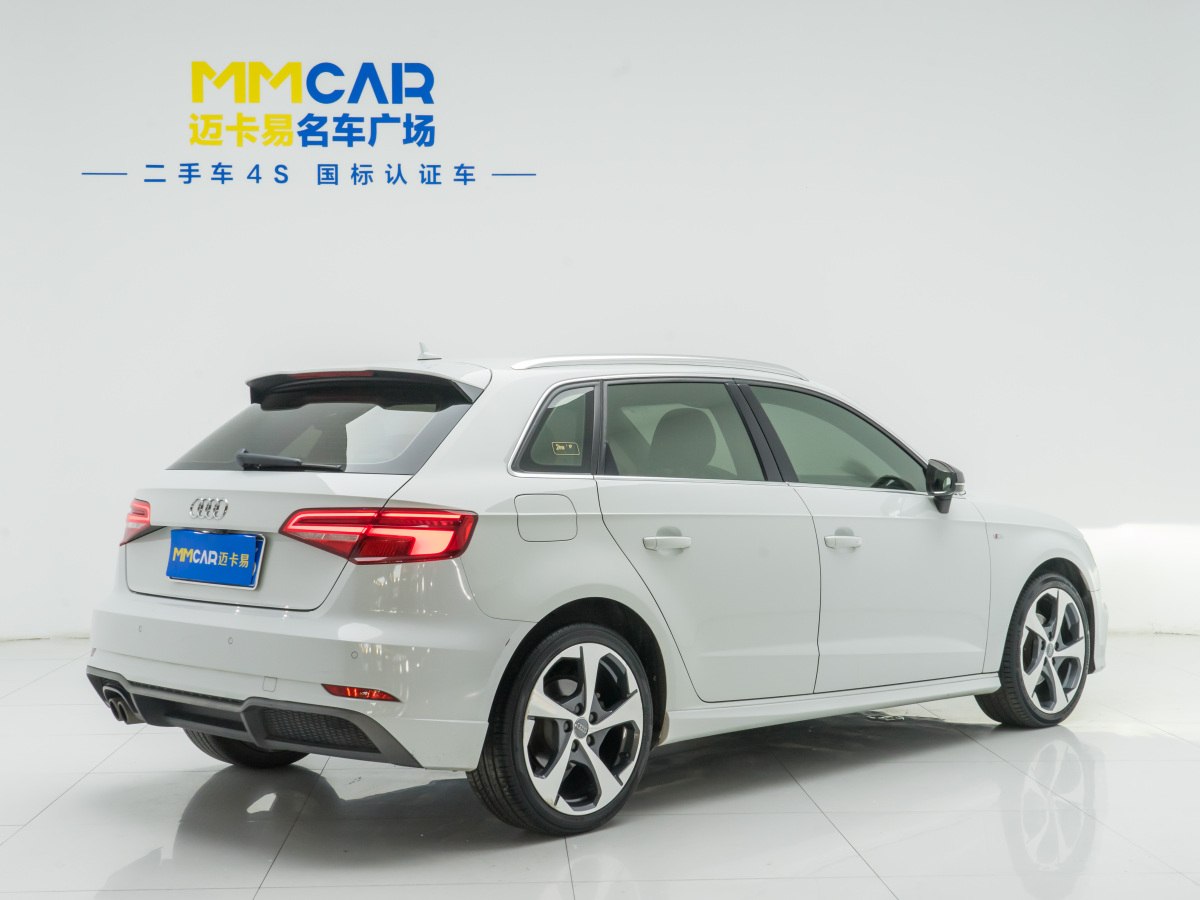 奧迪 奧迪A3  2018款 30周年年型 Sportback 35 TFSI 運(yùn)動型圖片