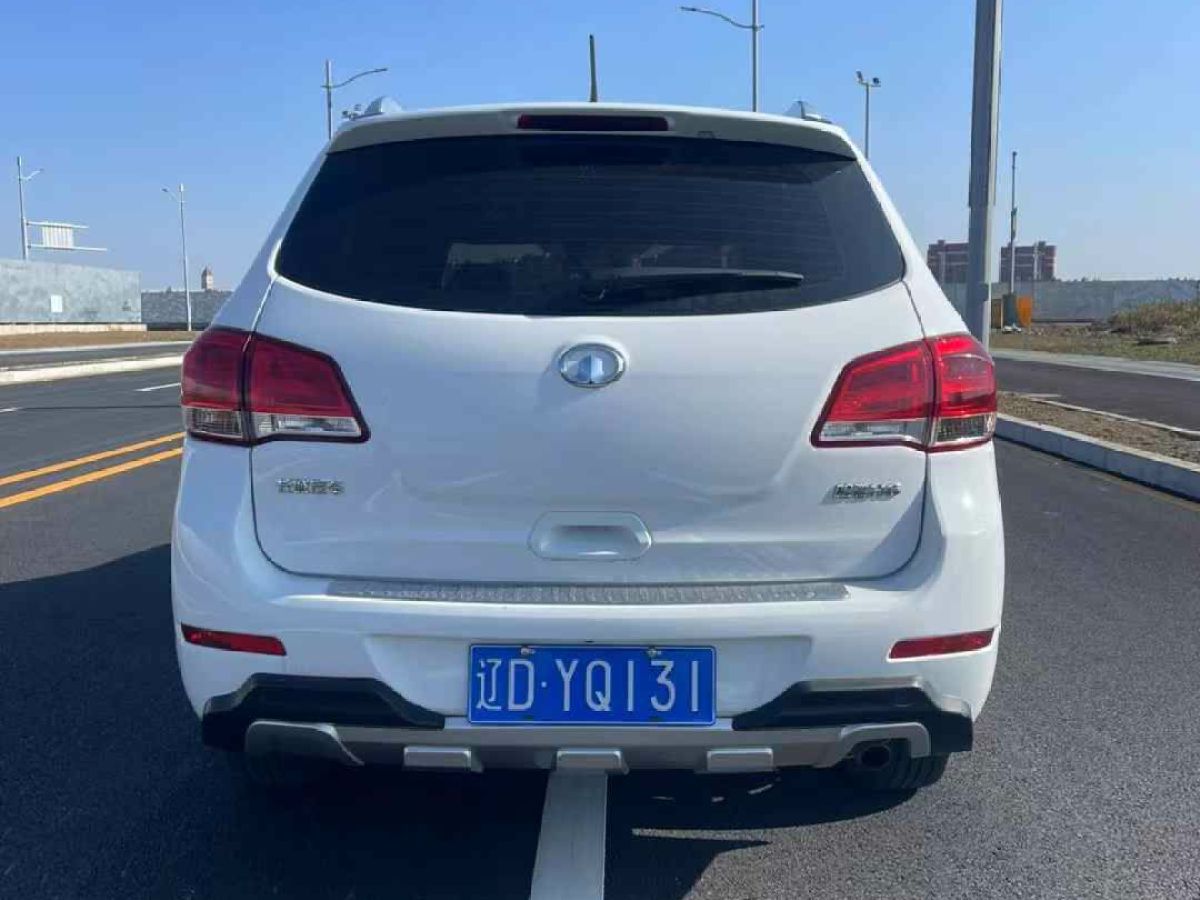 長(zhǎng)城 M2  2013款 1.5L 手動(dòng)導(dǎo)航版圖片