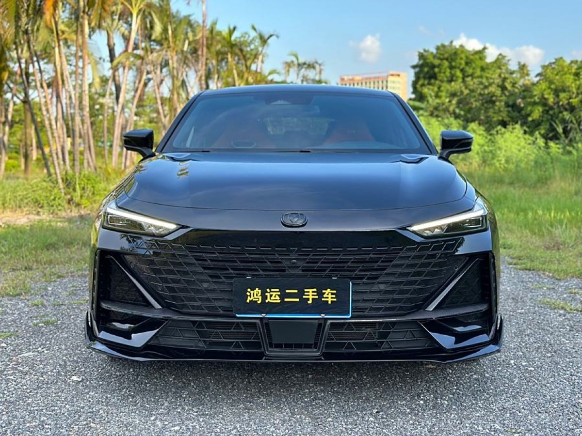 長(zhǎng)安 長(zhǎng)安UNI-V  2023款 1.5T 運(yùn)動(dòng)版圖片