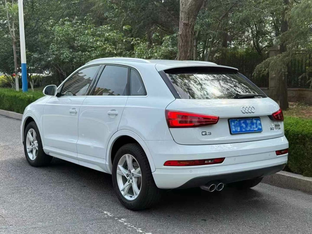 奧迪 奧迪Q3  2017款 35 TFSI quattro 全時四驅(qū)風(fēng)尚型圖片