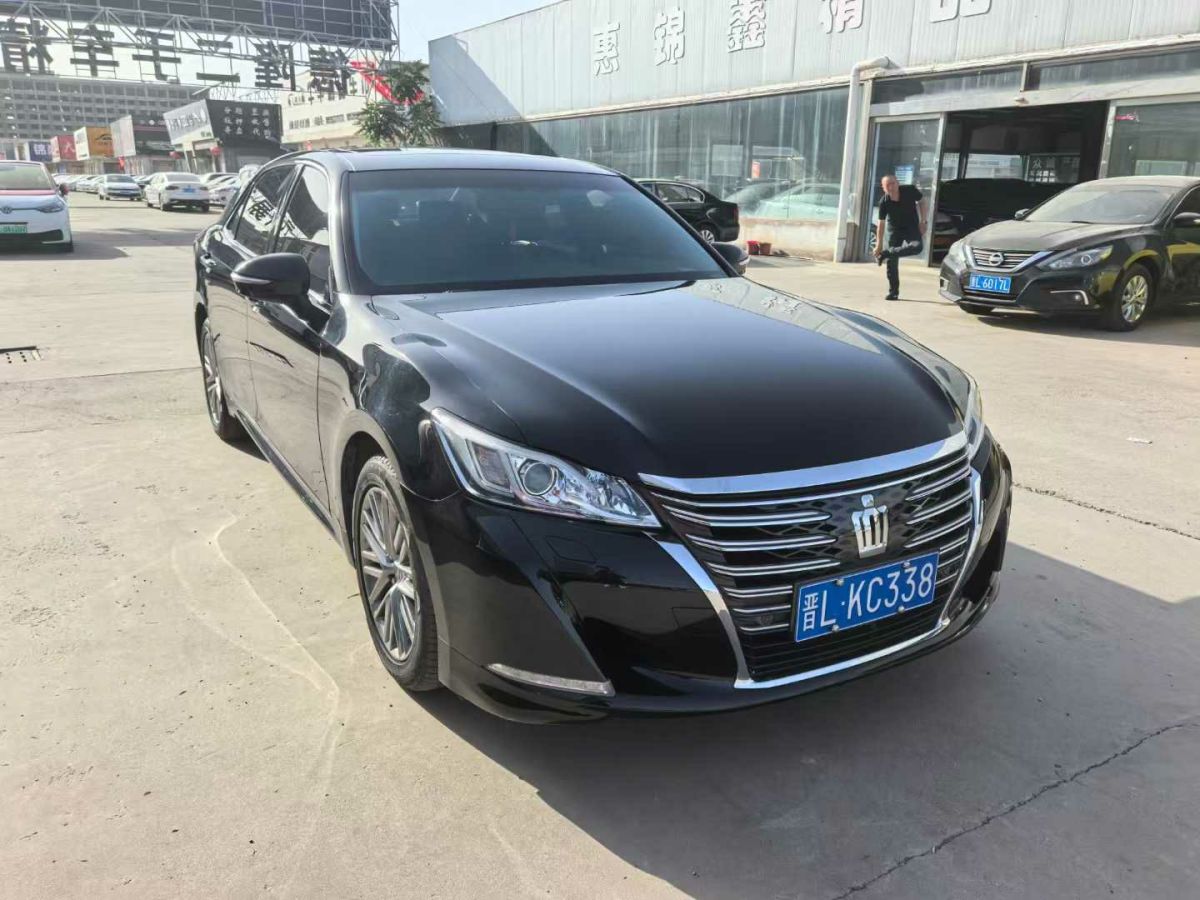 豐田 皇冠  2017款 2.0T 運動版圖片