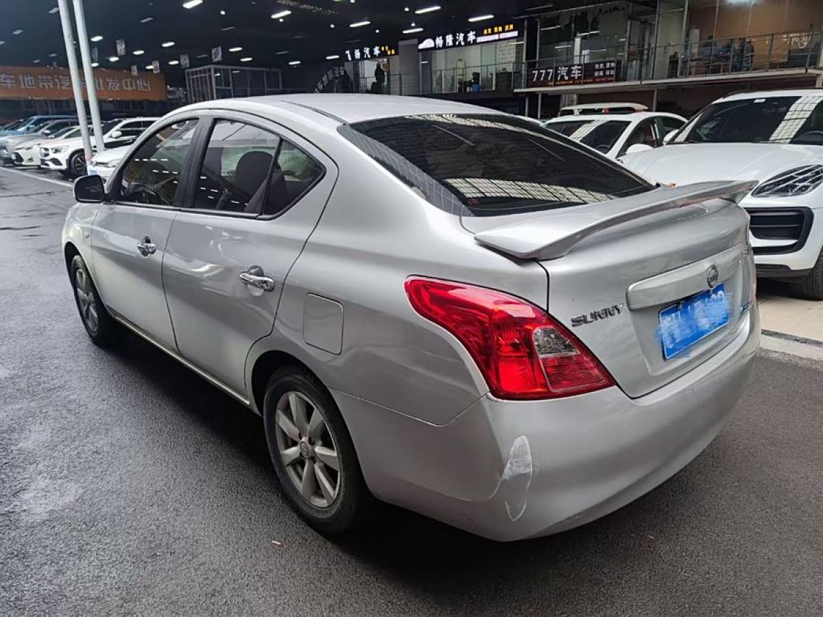 日產(chǎn) 陽光  2011款 1.5XV 手動(dòng)尊貴版圖片