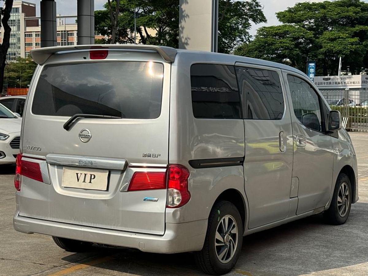 2019年2月日產(chǎn) NV200  2018款 1.6L CVT豪華型