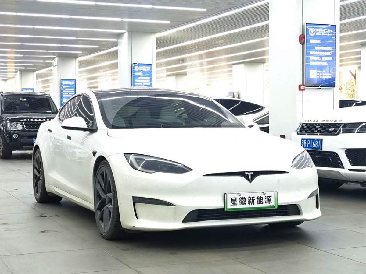 特斯拉 Model S  2023款 三電機(jī)全輪驅(qū)動 Plaid版圖片