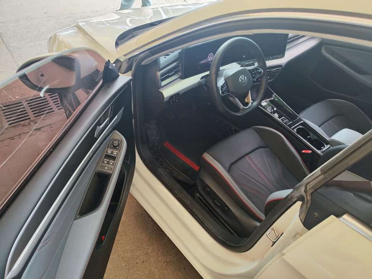 大眾 凌渡  2022款 凌渡L 280TSI DSG炫辣版圖片