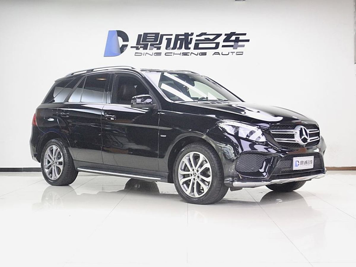 奔馳 奔馳GLE  2018款 GLE 320 4MATIC 動感型臻藏版圖片