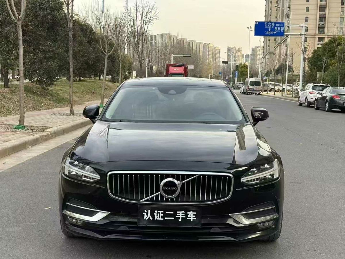 沃爾沃 S90  2019款 T4 智逸版圖片