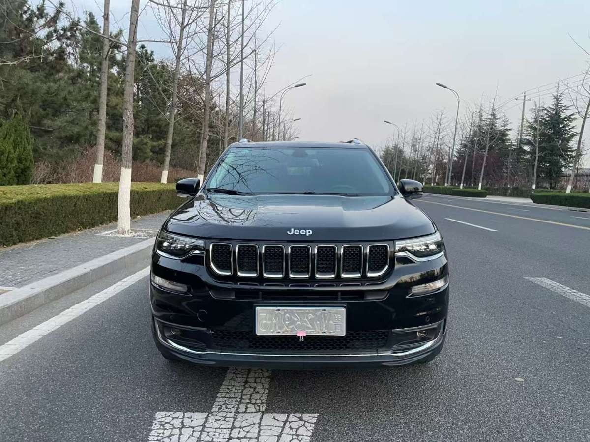 Jeep 大指揮官  2021款 2.0T 四驅(qū)80周年紀(jì)念版圖片