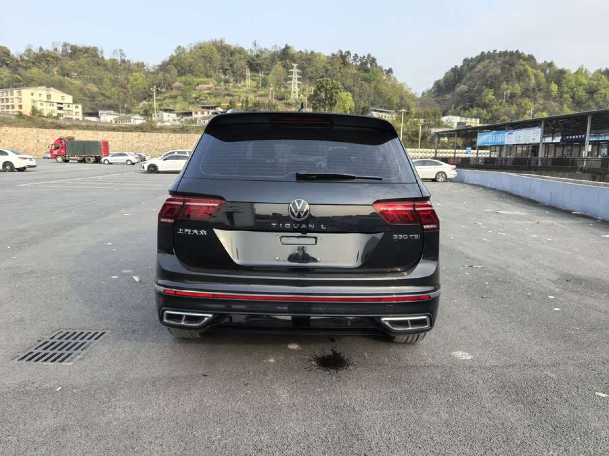 大眾 途觀L  2023款 改款 330TSI 自動(dòng)兩驅(qū)R-Line旗艦版圖片