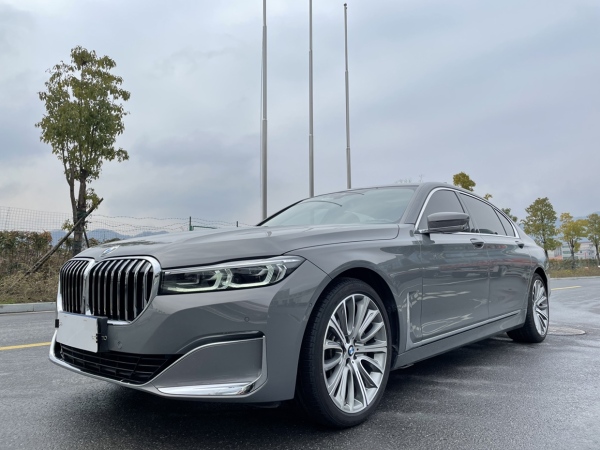 宝马 宝马7系  2019款  740Li 领先型 豪华套装