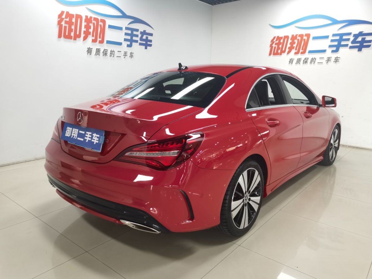 2018年6月奔馳 奔馳CLA級(jí)  2018款 CLA 200 時(shí)尚型