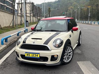 2013年10月 MINI JCW 1.6T JOHN COOPER WORKS圖片